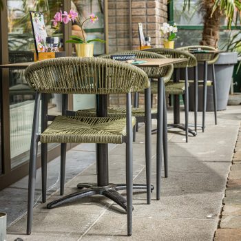 96908640 Terrasstoel Jonah Olive Sfeerhr