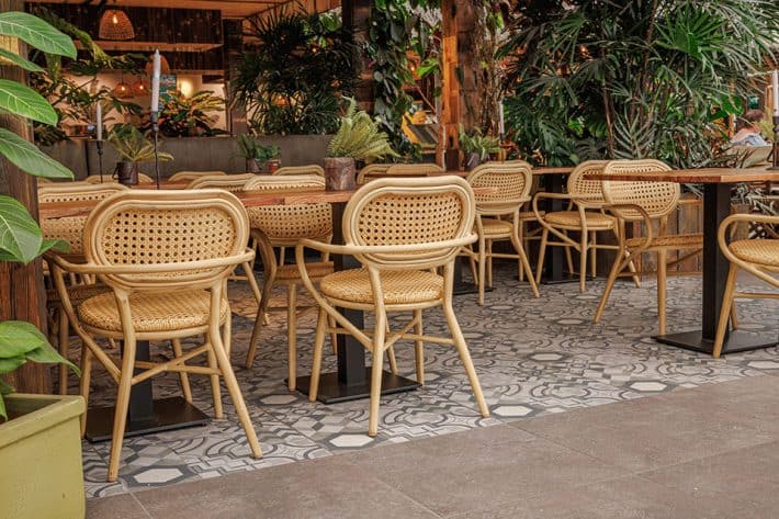 Pantropica (Luttelgeest)