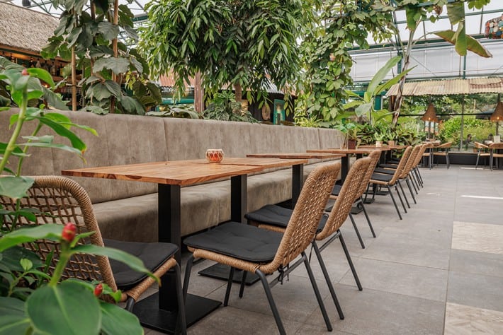 Pantropica (Luttelgeest)