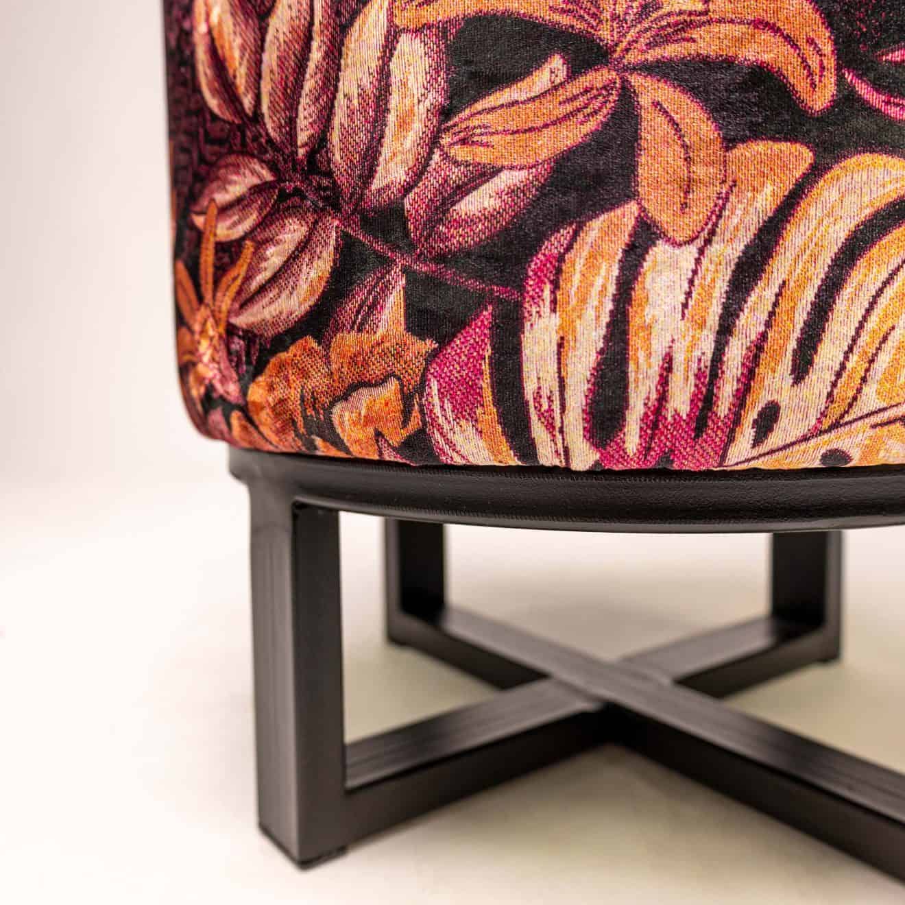 96604890 Pino Hocker Botanical 4hr