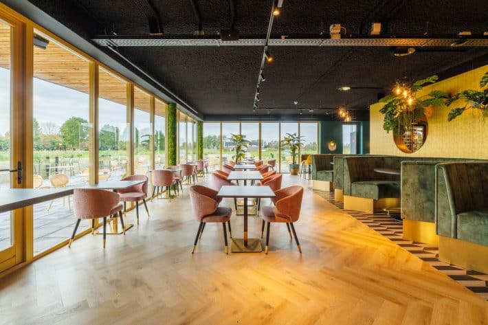 Chi Chi - The Golf Venue (Utrecht)
