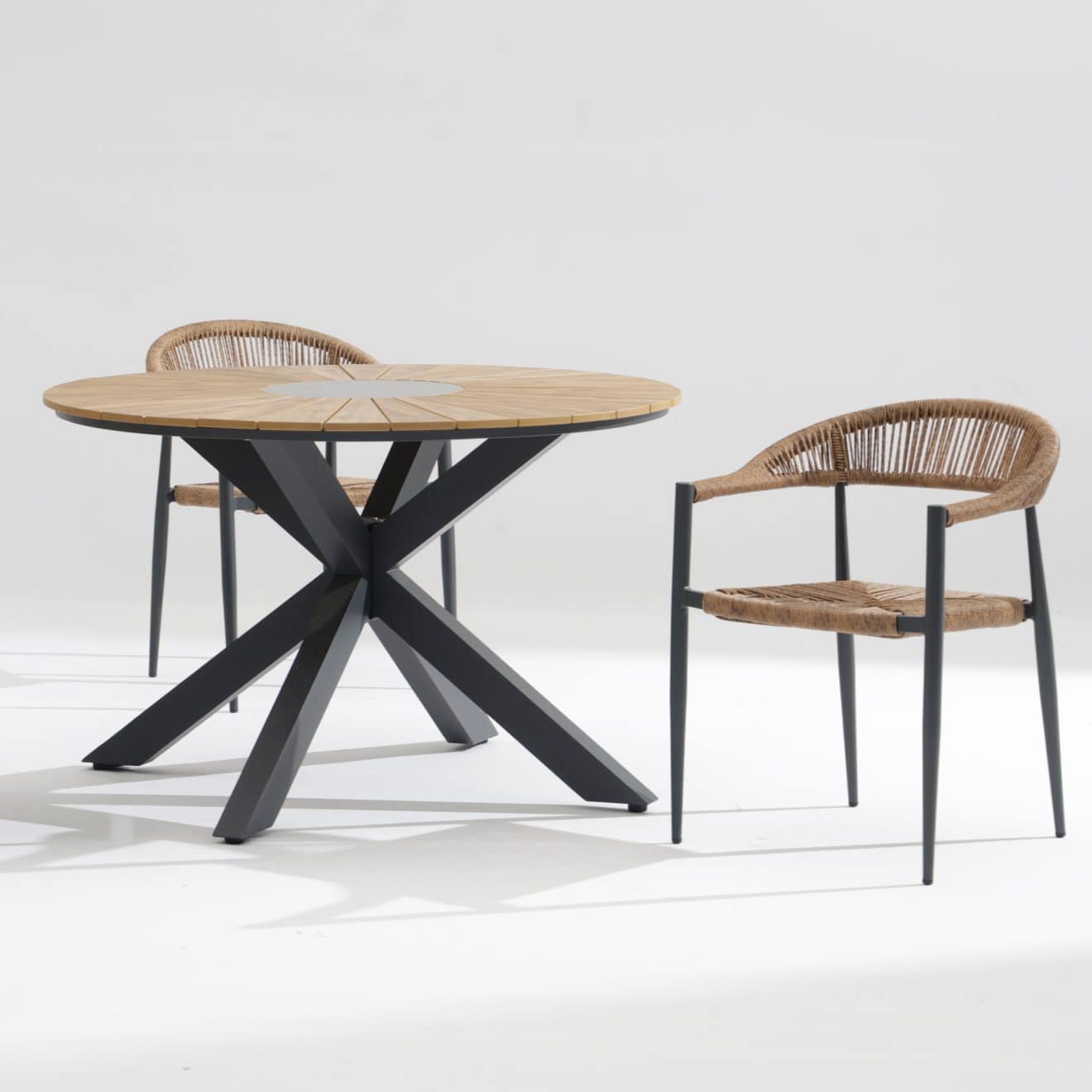 96921340 Dion Terrastafel R120cm Antraciet Woodlook 4hr