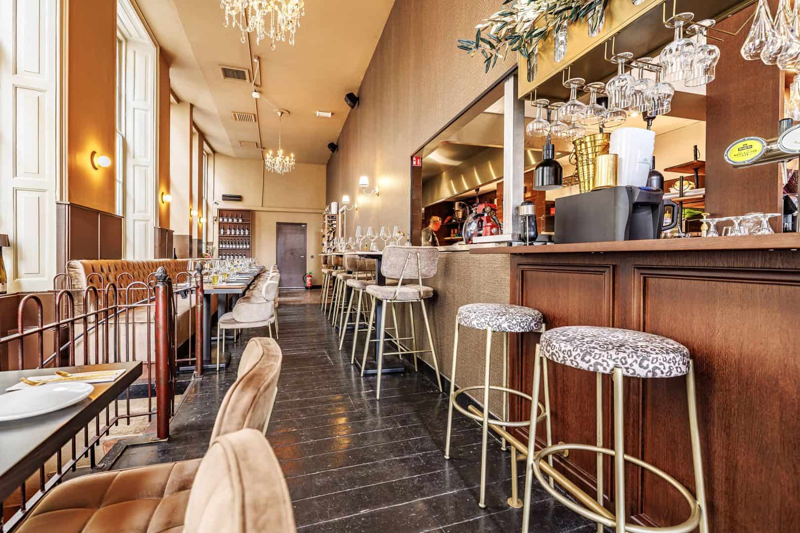 (c)fotografie Mike Rikken Bedrijfsfotograaf Kaja Rijssen Xalu Deventer Wine & Food Bar Hr 5 Kopie