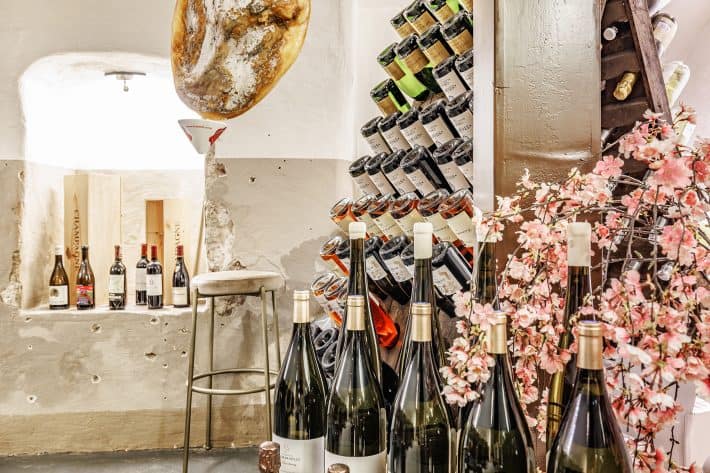 (c)fotografie Mike Rikken Bedrijfsfotograaf Kaja Rijssen Xalu Deventer Wine & Food Bar Hr 6704 Kopie